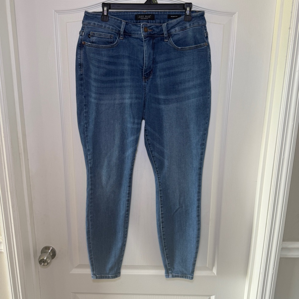 Judy Blue Skinny Fit Womens Jeans 14W Plus Size Mid Rise  Stretch Preppy